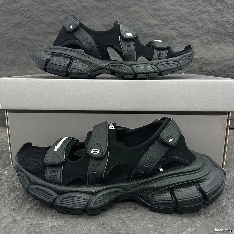Balenciaga Sport Sandals with Black Strap Sandals for Casual Outfits