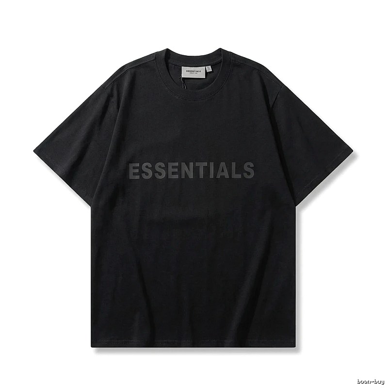 ESSENTIALS minimalist style black T-shirt