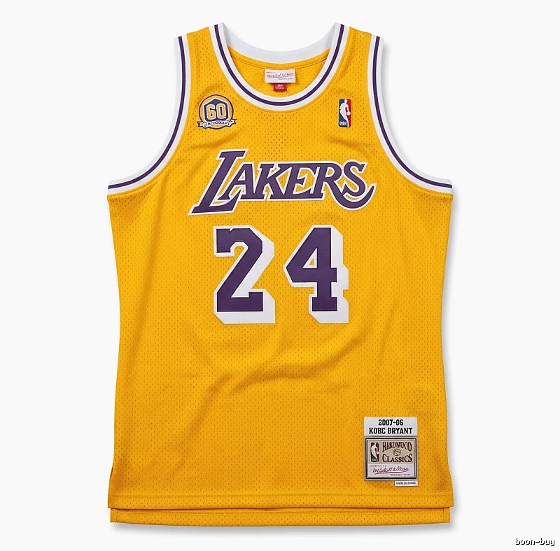Kobe Lakers' retro-style yellow jersey