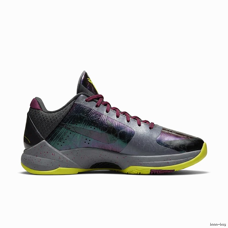 Nike Kobe series fashionable black-purple sports shoes