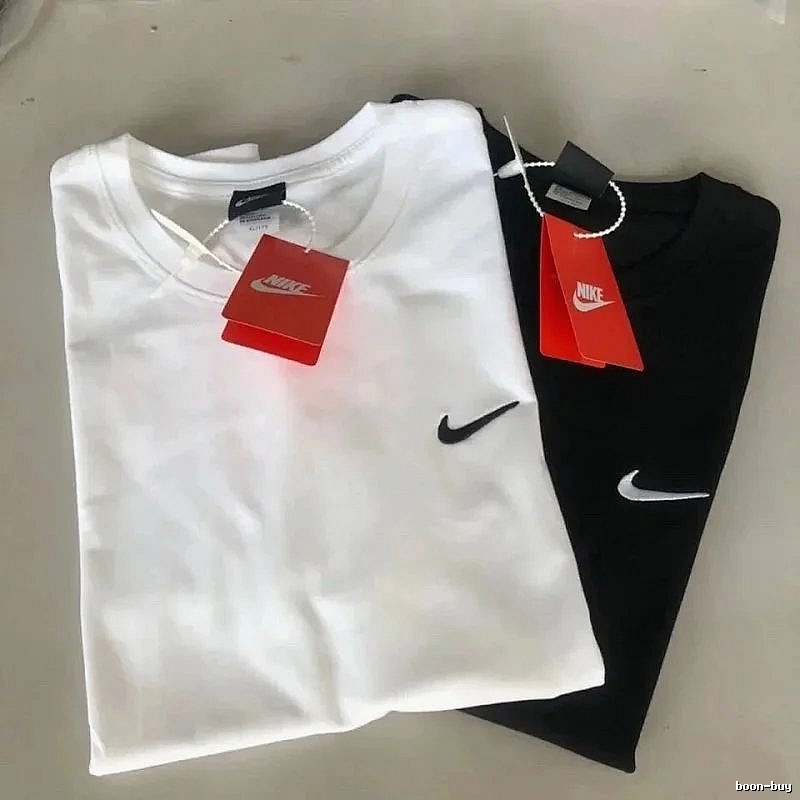 Nike Side Swoosh Logo Detail Black Swoosh T-Shirt Streetwear Look