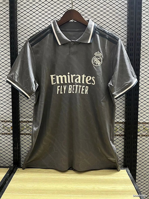 Real Madrid Relaxed Home soccer jersey White Real Madrid with Designer-Inspired Detail Select Edition