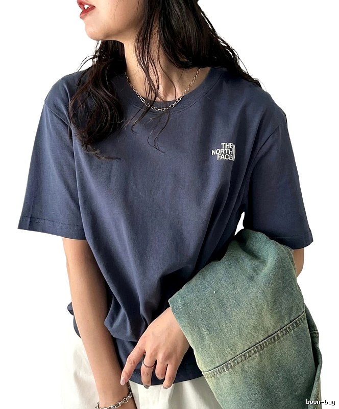 The North Face simple style navy blue T-shirt